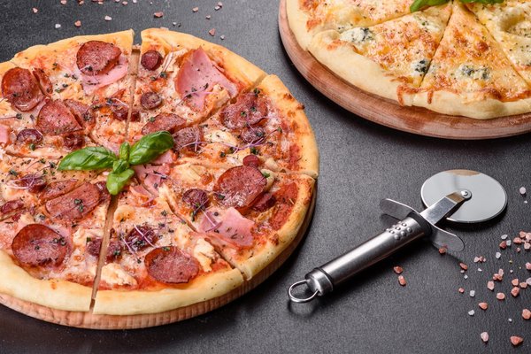 S’équiper des accessoires incontournables pour préparer la pizza
